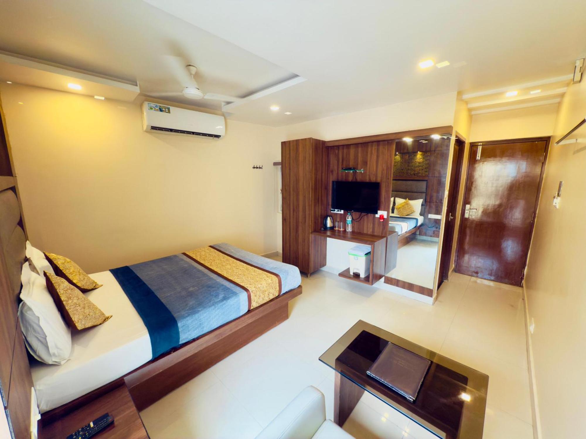 The Hydel Park - Business Class Hotel - Near Central Railway Station Chennai Exteriör bild